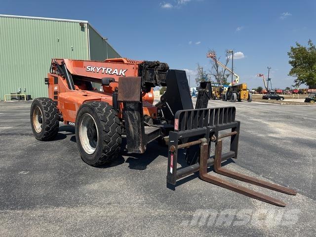 SkyTrak 10054 Teleskooplaadurid