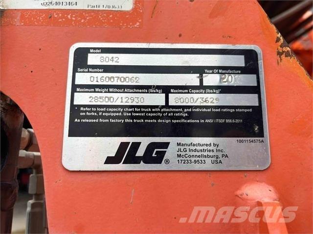 SkyTrak 8042 Teleskooplaadurid