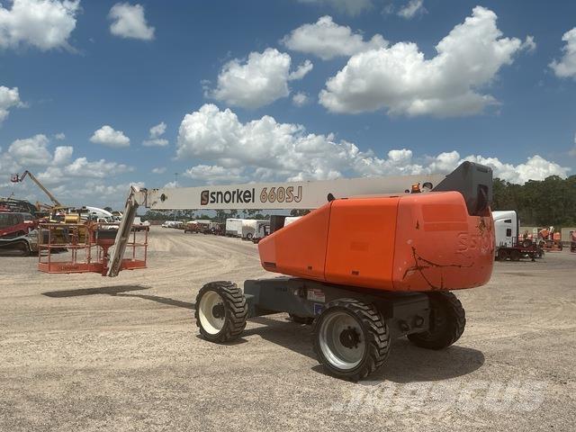 Snorkel 660SJ Teleskoop poomtõstukid