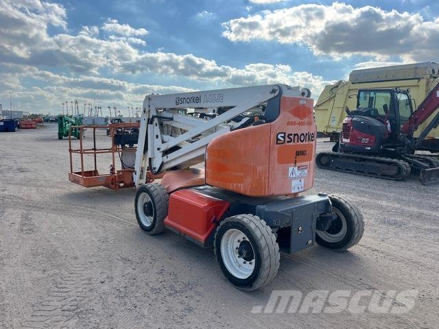 Snorkel A46JE Iseliikuvad poomtõstukid