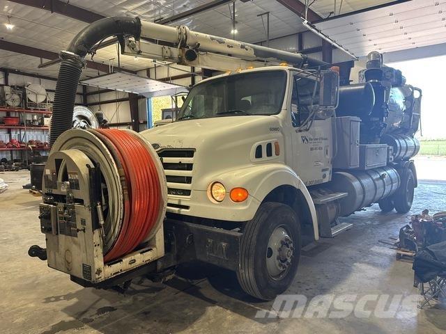 Sterling L7500 Vaakumautod