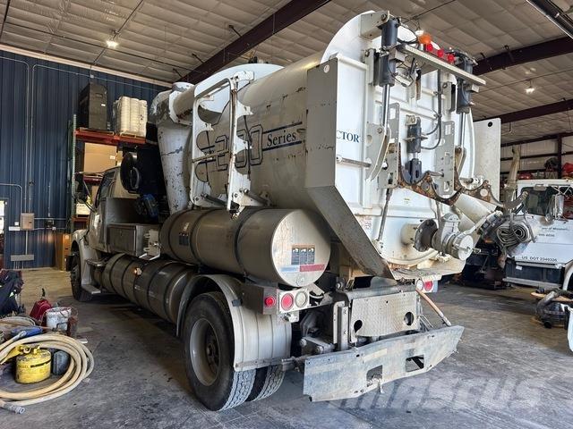 Sterling L7500 Vaakumautod