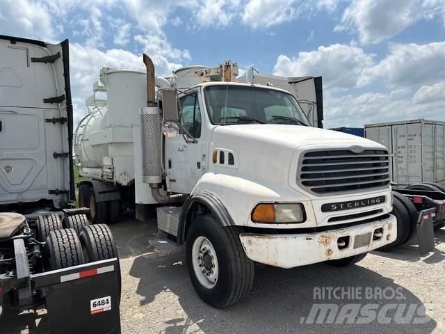 Sterling L9500 Vaakumautod