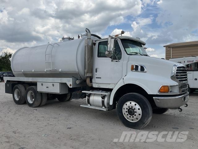 Sterling L9500 Vaakumautod