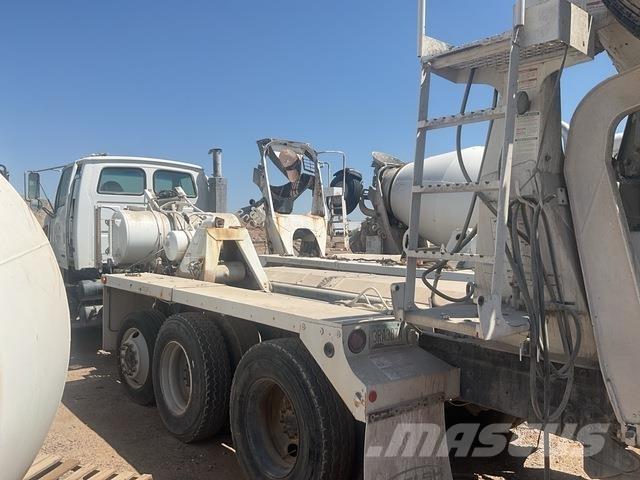Sterling L9500 Muud veokid