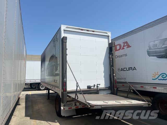 Strick  Furgoonhaagised