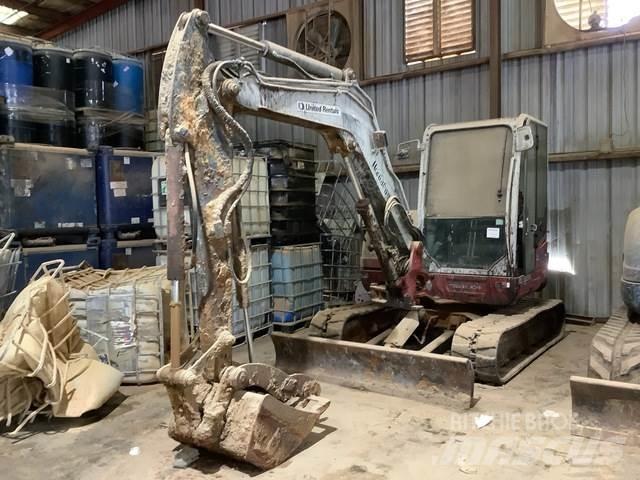 Takeuchi TB260 Roomikekskavaatorid