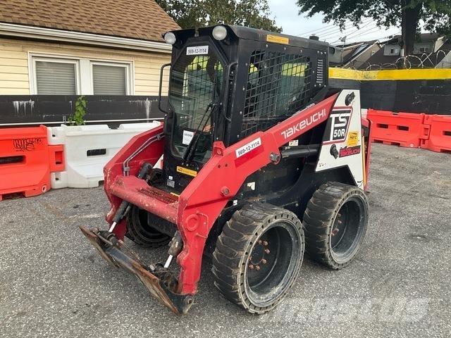 Takeuchi TS50R Kompaktlaadurid