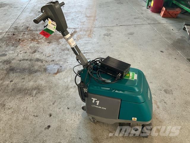 Tennant T1B Põrandapesumasinad