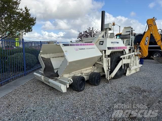 Terex CR352L Asfaldilaoturid