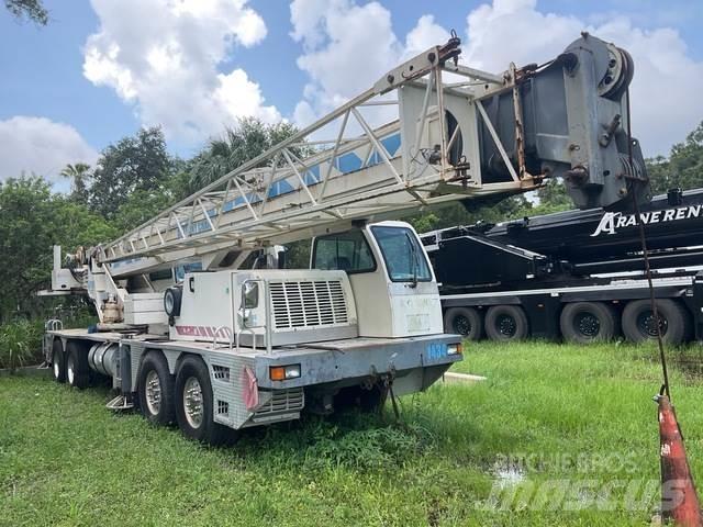 Terex T775 Roomikkraanad
