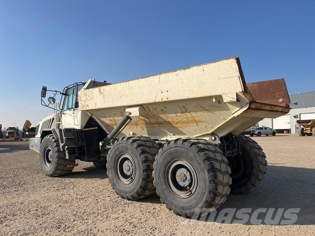 Terex TA300 Liigendraamiga pinnaseveokid