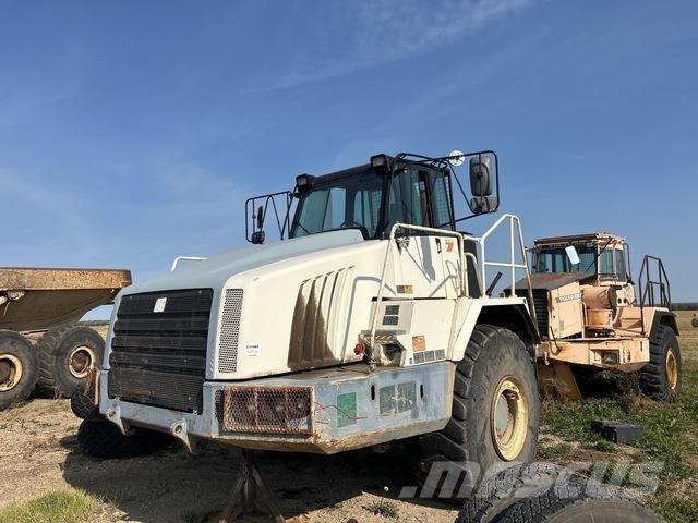 Terex TA40 Liigendraamiga pinnaseveokid
