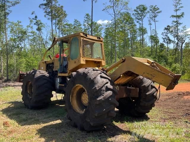 Timberjack 460 Väljaveotraktorid