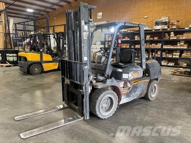 Toyota 7FDU35 Kahveltõstukid - muud