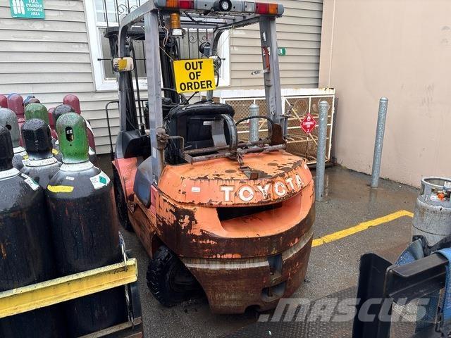 Toyota 7FGU25 Kahveltõstukid - muud