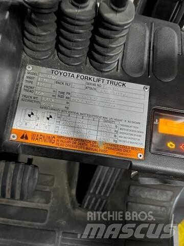 Toyota 8FGCU25 Muu
