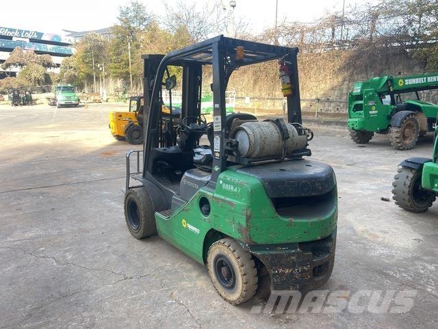 Toyota 8FGU25 Kahveltõstukid - muud