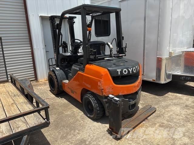 Toyota 8FGU30 Kahveltõstukid - muud