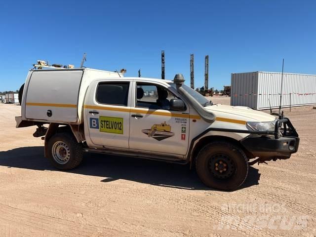 Toyota HiLux Muu