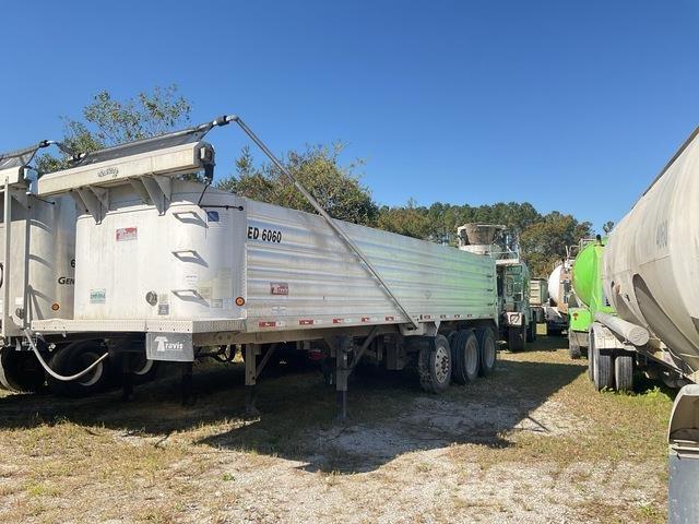 Travis  Kallur-haagised