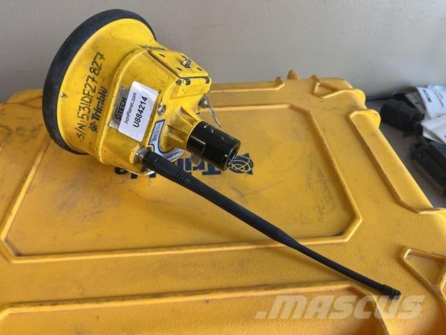 Trimble SPS985 Muu