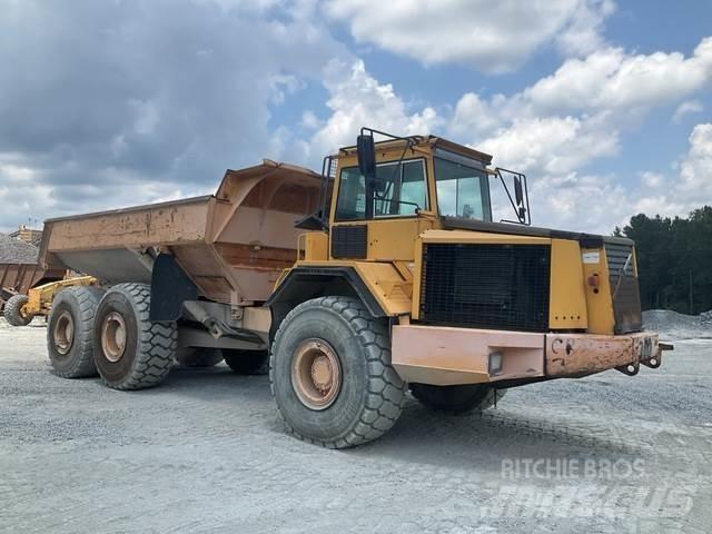 Volvo A35C Liigendraamiga pinnaseveokid
