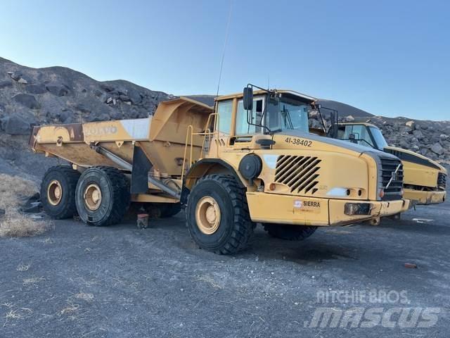 Volvo A35D Liigendraamiga pinnaseveokid