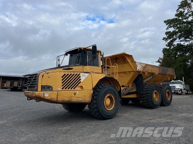 Volvo A35D Liigendraamiga pinnaseveokid