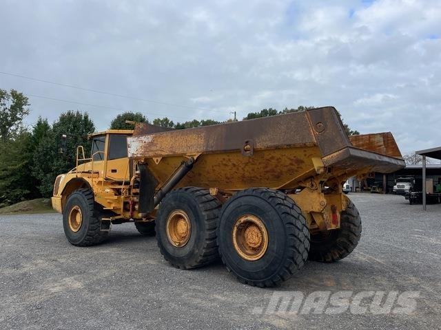 Volvo A35D Liigendraamiga pinnaseveokid