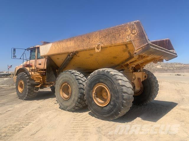 Volvo A40E Liigendraamiga pinnaseveokid