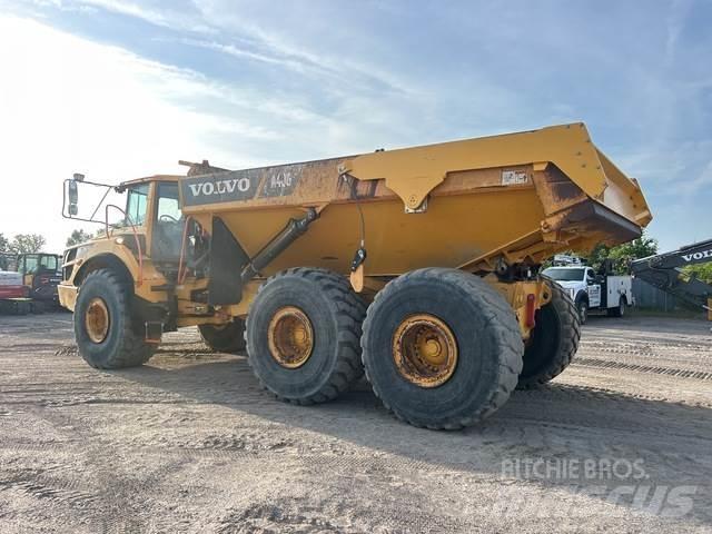 Volvo A40G Liigendraamiga pinnaseveokid