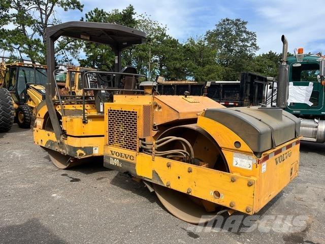 Volvo DD90HF Tandemrullid