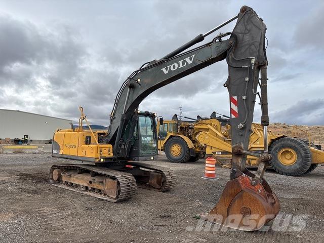 Volvo EC160CL Roomikekskavaatorid