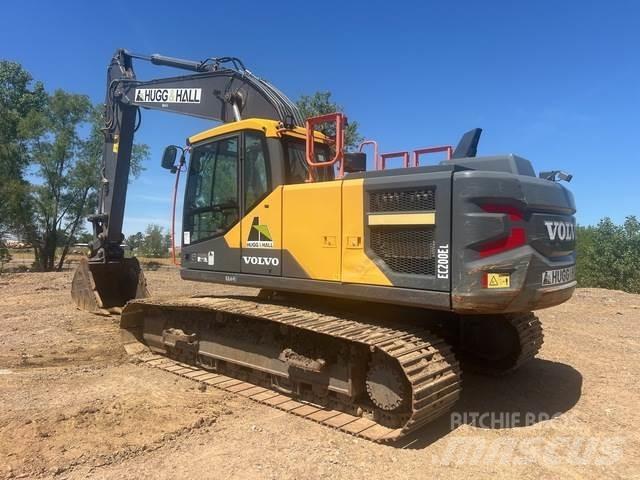 Volvo EC200EL Roomikekskavaatorid