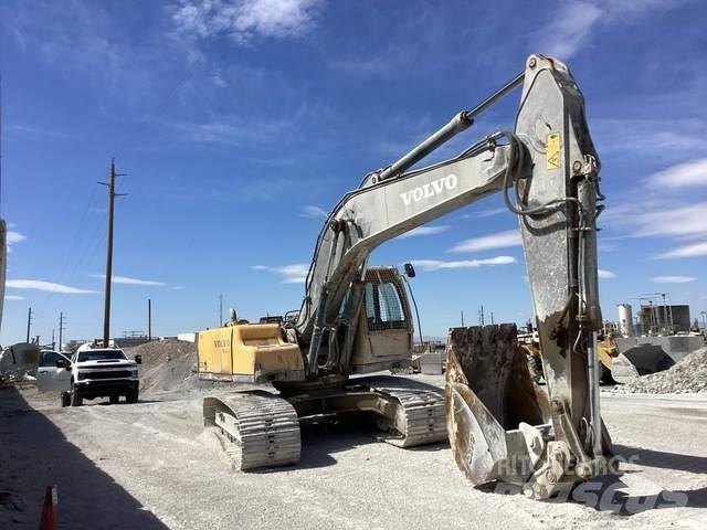 Volvo EC210 Roomikekskavaatorid