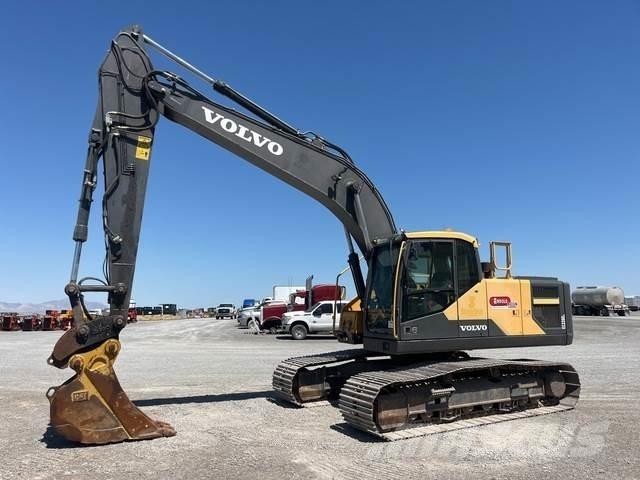 Volvo EC220EL Roomikekskavaatorid