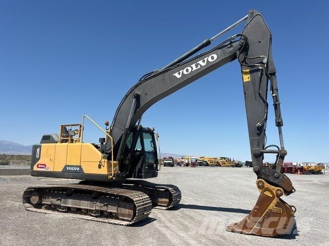 Volvo EC220EL Roomikekskavaatorid