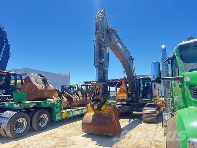 Volvo EC300EL Roomikekskavaatorid