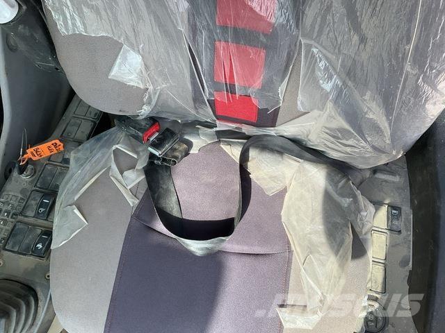 Volvo EC350D Roomikekskavaatorid