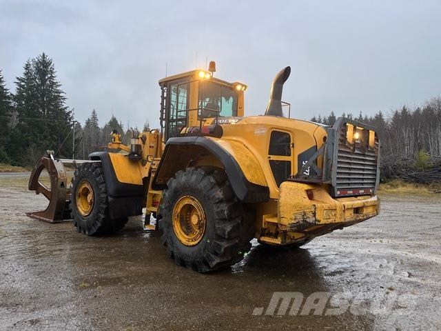 Volvo L220G Rataslaadurid