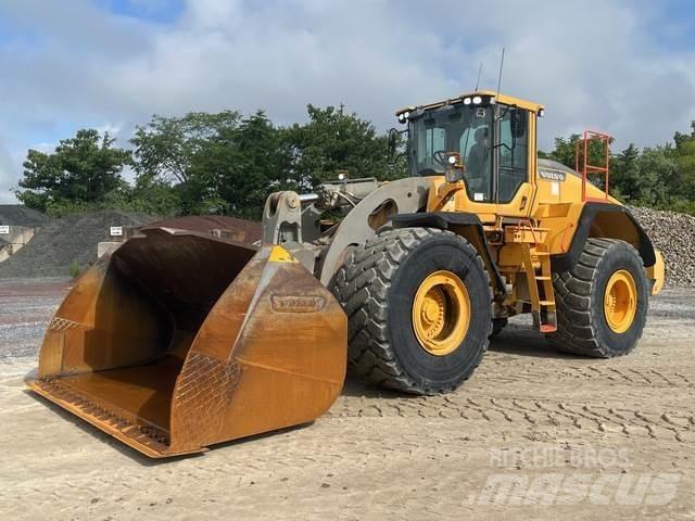 Volvo L260H Rataslaadurid