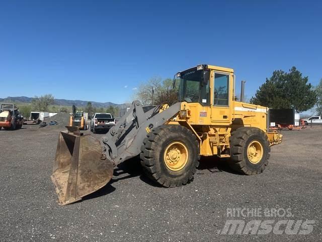 Volvo L70D Rataslaadurid