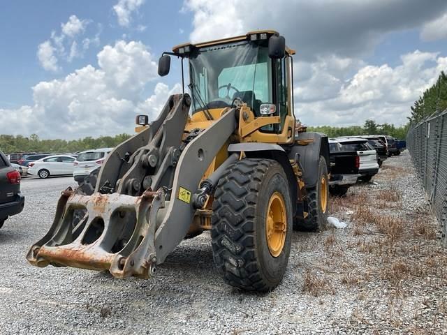 Volvo L90G Rataslaadurid
