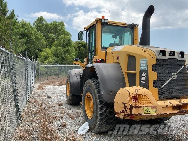 Volvo L90G Rataslaadurid