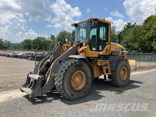 Volvo L90G Rataslaadurid