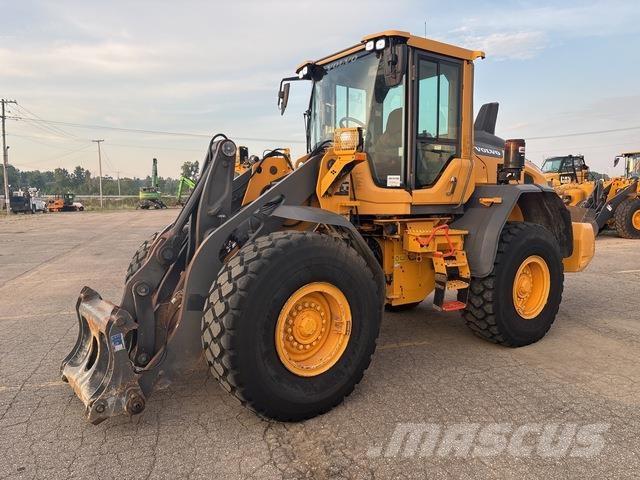 Volvo L90H Rataslaadurid
