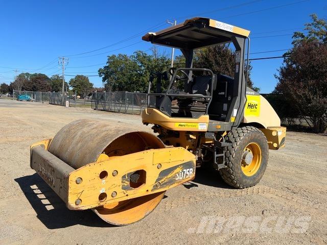 Volvo SD75B Ühe trumliga rullid