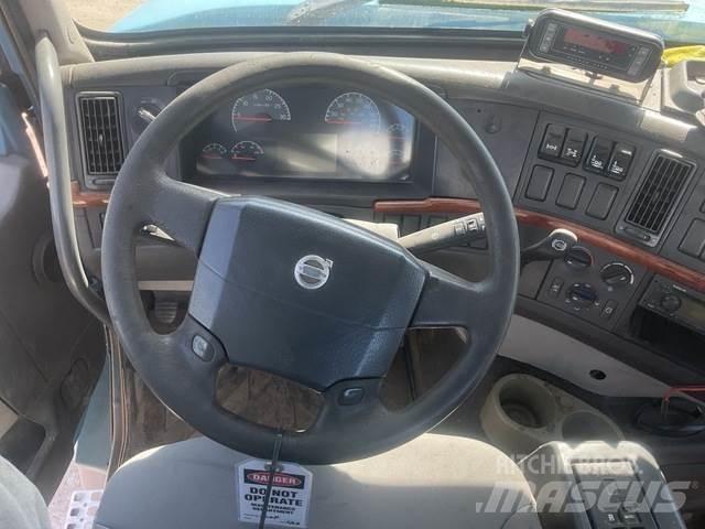 Volvo VHD104F Muud veokid