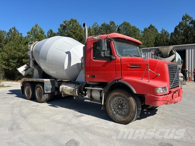 Volvo VHD64B Muud veokid